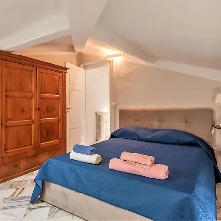 - Poetic Seafront Penthouse Versilia - * Massa (Tuscany)